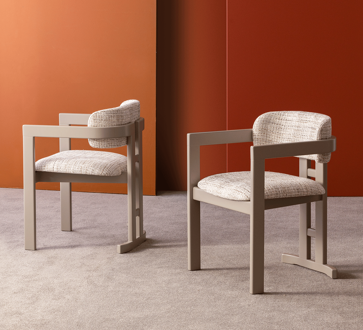 Стул Hamilton Conte - Dorotea Dining Chair Стул Hamilton Conte - Dorotea Dining Chair