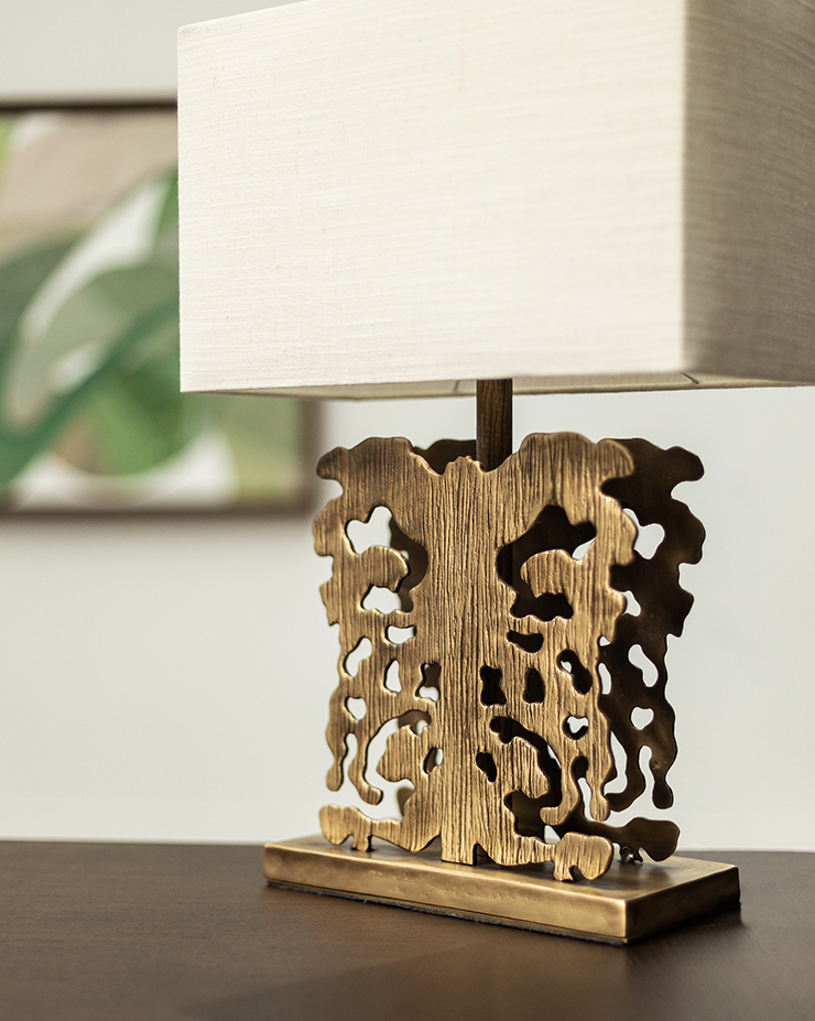 Настольная лампа Hamilton Conte - Biscornet table lamp Настольная лампа Hamilton Conte - Biscornet table lamp