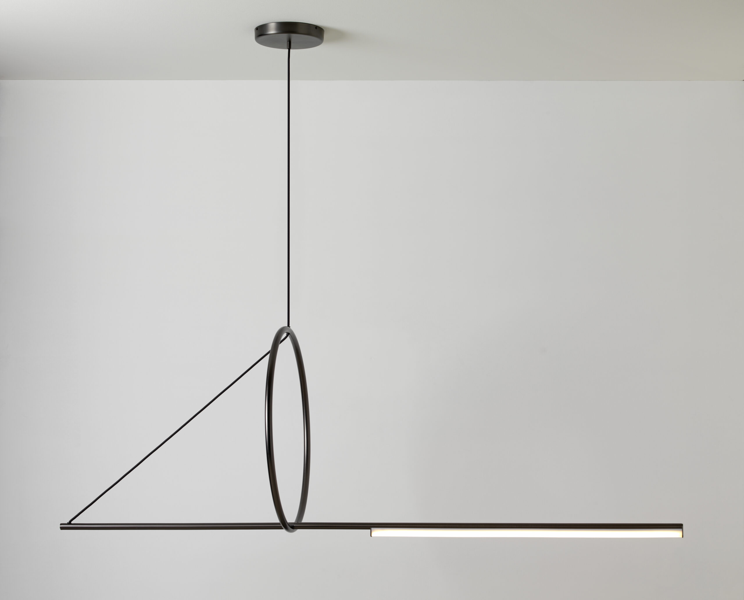 Подвесной светильник CVL Luminaires - Cercle et trait Подвесной светильник CVL Luminaires - Cercle et trait