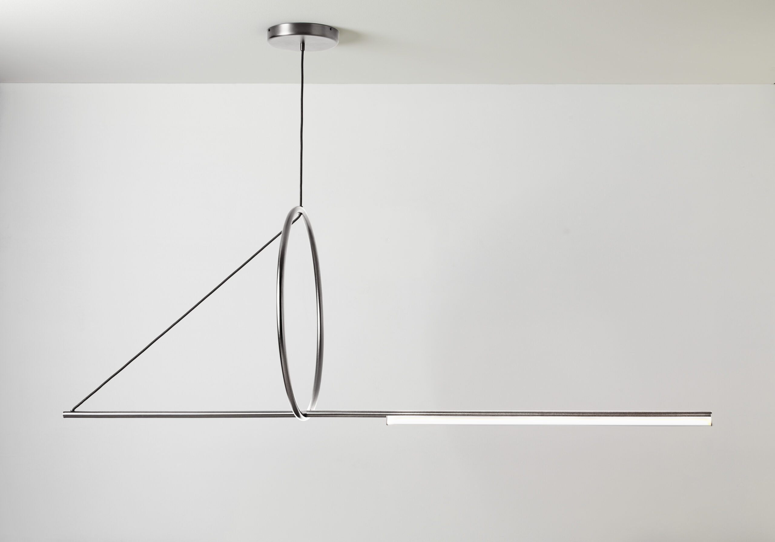 Подвесной светильник CVL Luminaires - Cercle et trait Подвесной светильник CVL Luminaires - Cercle et trait